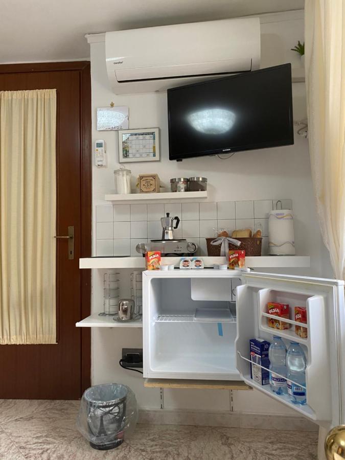 B&B House S. Ferdinando Napoli Esterno foto