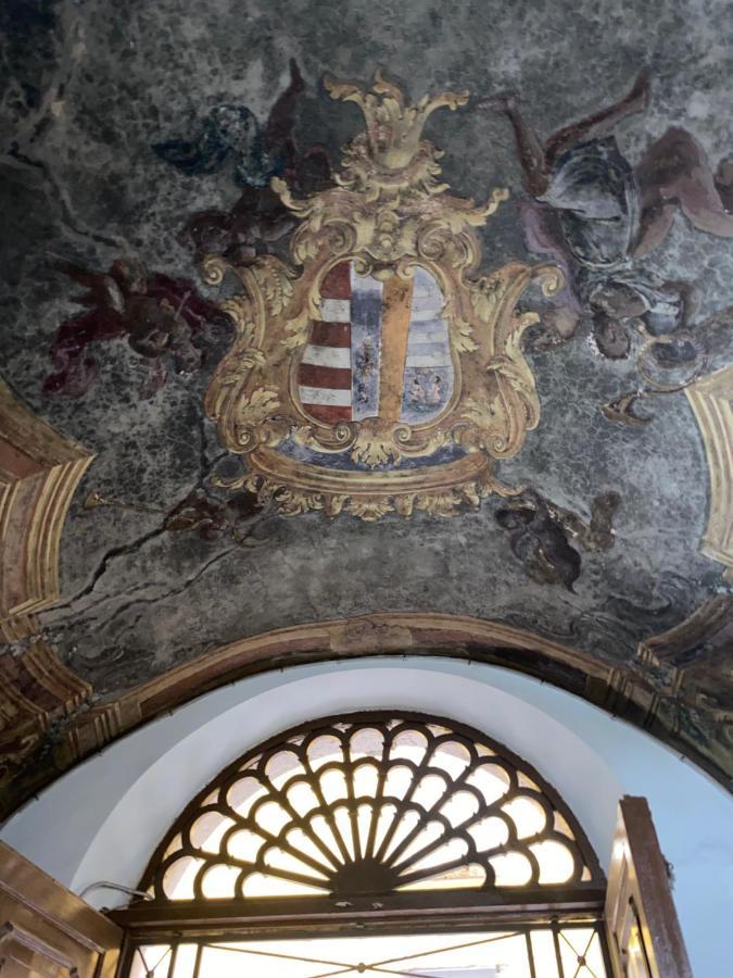 B&B House S. Ferdinando Napoli Esterno foto