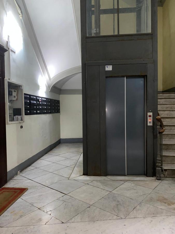 B&B House S. Ferdinando Napoli Esterno foto