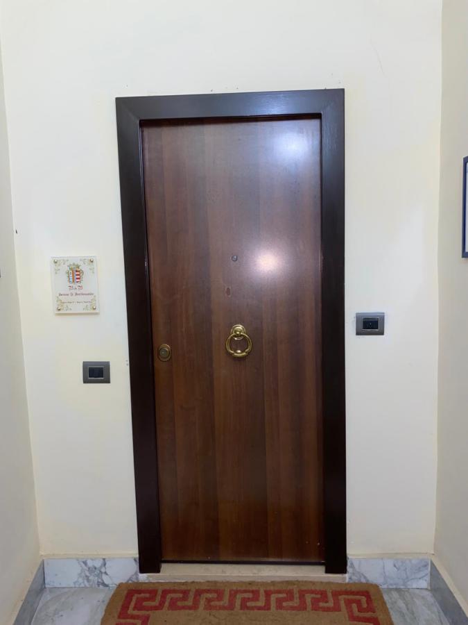 B&B House S. Ferdinando Napoli Esterno foto