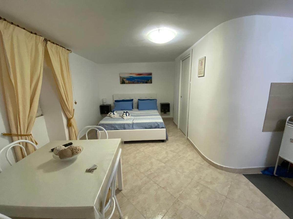 B&B House S. Ferdinando Napoli Esterno foto