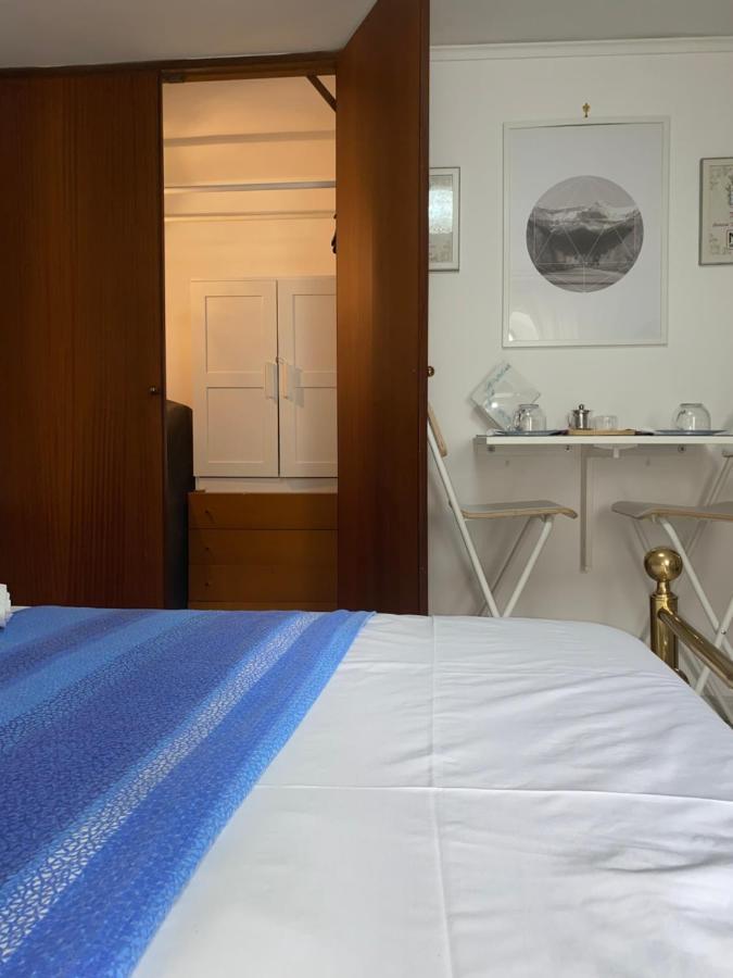 B&B House S. Ferdinando Napoli Esterno foto