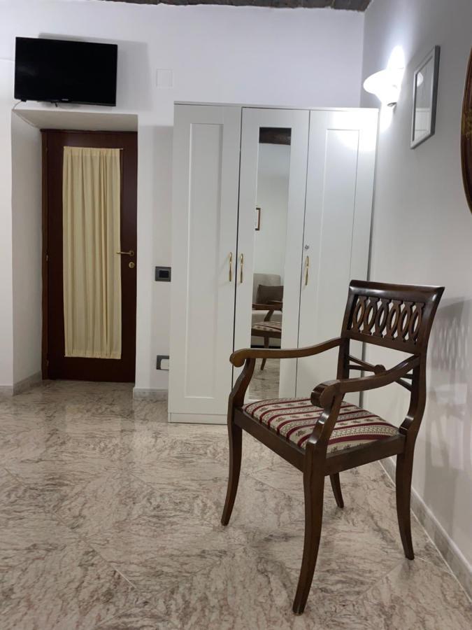 B&B House S. Ferdinando Napoli Esterno foto